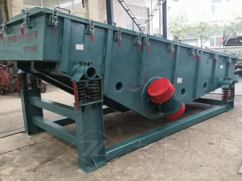 煤泥烘干直線振動篩如何保養(yǎng)呢？